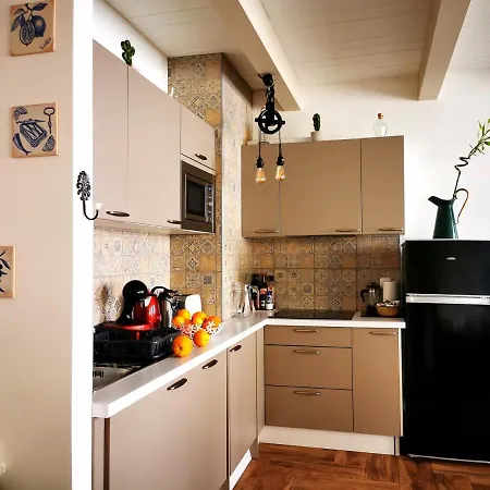 Apartment Charming Portuguese Style Apartment, For Rent 