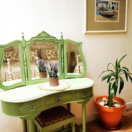 Apartment Charming Portuguese Style Apartment, For Rent 