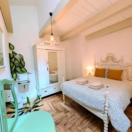 Charming Portuguese Style Apartment, For Rent 