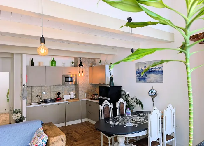 アパート Charming Portuguese Style Apartment, For Rent 