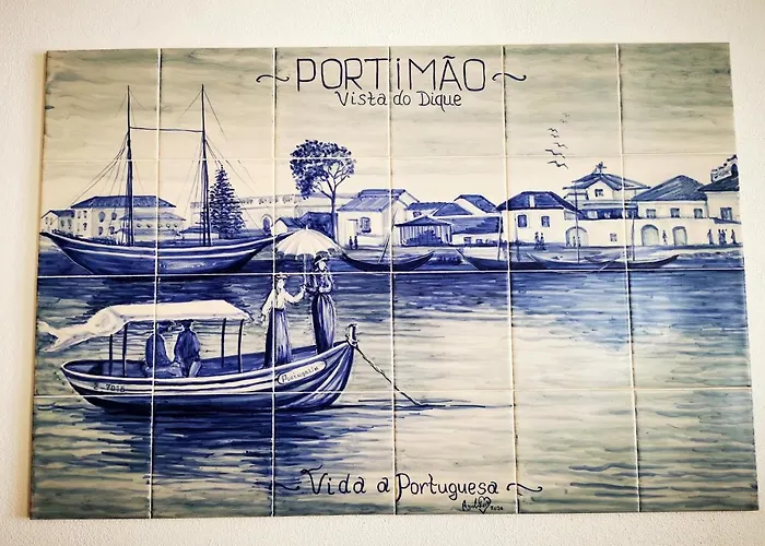 Appartement Charming Portuguese Style Apartment, For Rent 